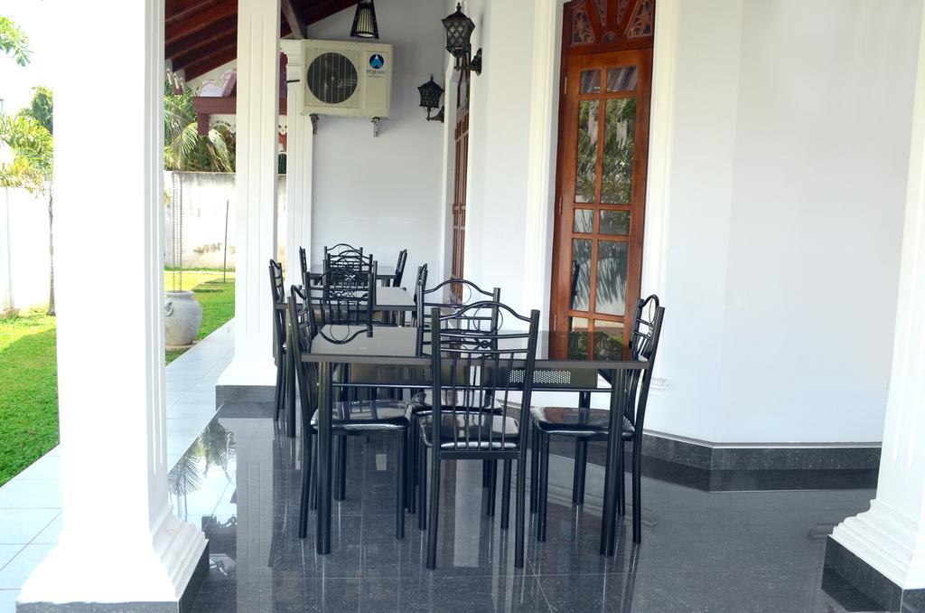 Lovely Villa Negombo Ettukala Экстерьер фото
