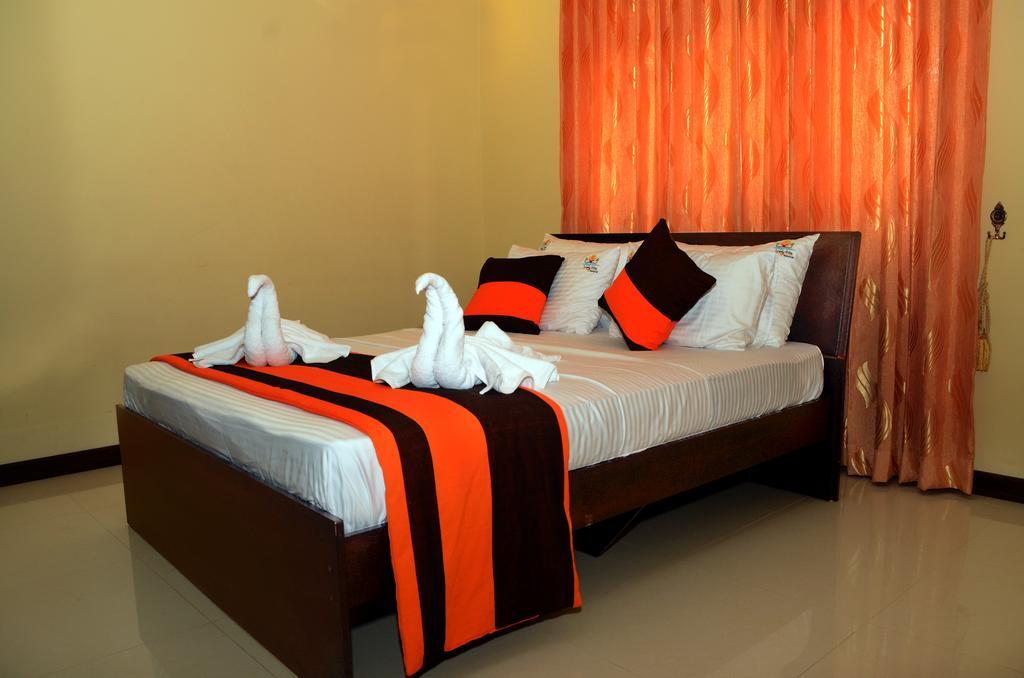 Lovely Villa Negombo Ettukala Экстерьер фото