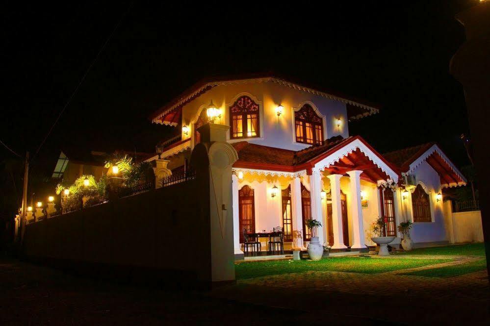 Lovely Villa Negombo Ettukala Экстерьер фото