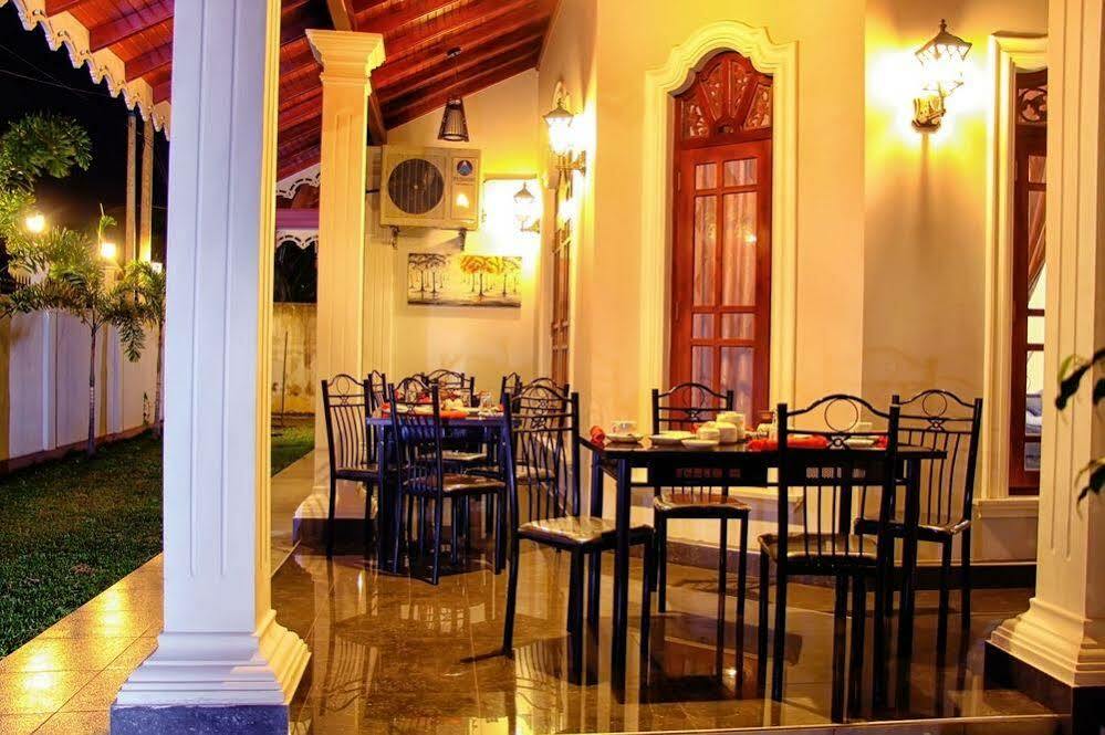 Lovely Villa Negombo Ettukala Экстерьер фото
